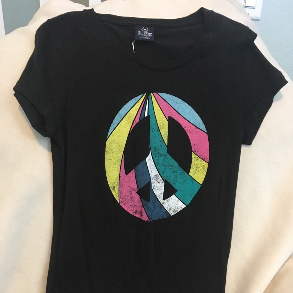 NWT PINK tee size L